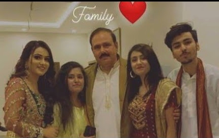 Family of Sehar Hayat